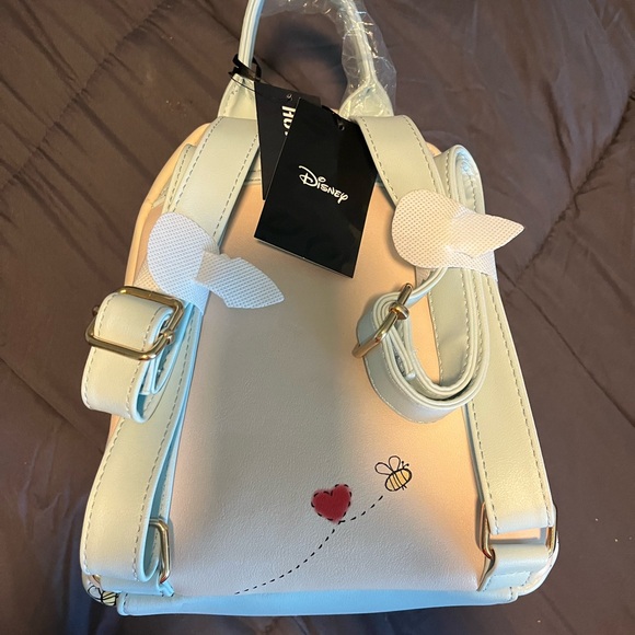 Winnie the Pooh Backpack - Picture 2 of 3